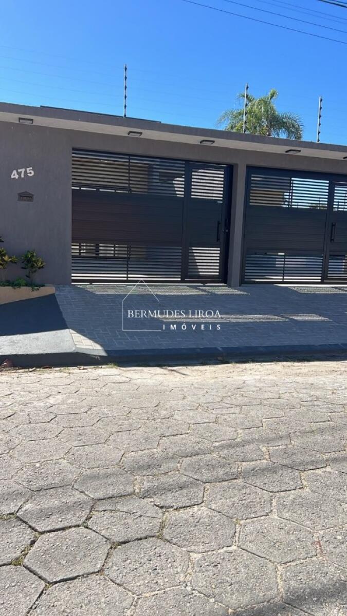 Casa com 2 quartos e 62 m² em Centro, Mongaguá