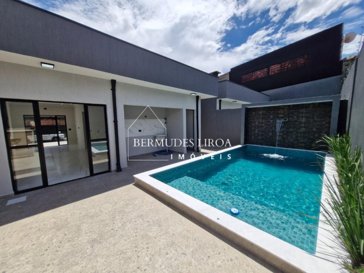 Casa com 2 quartos e 62 m² em Centro, Mongaguá