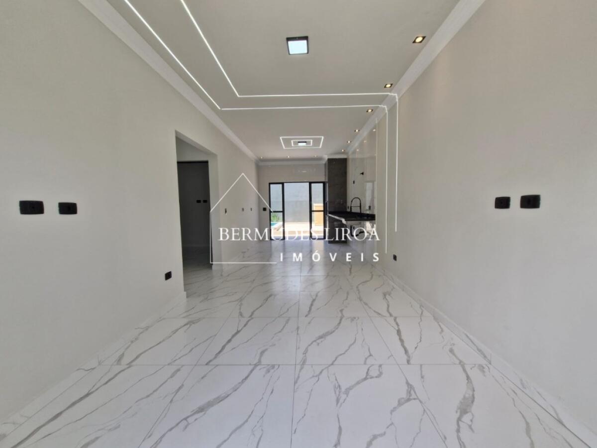 Casa com 2 quartos e 62 m² em Centro, Mongaguá