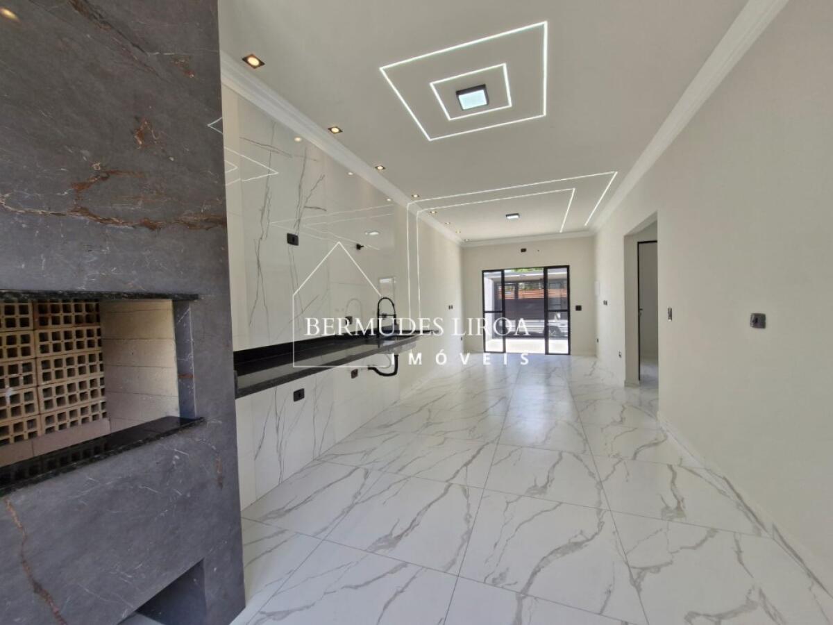 Casa com 2 quartos e 62 m² em Centro, Mongaguá