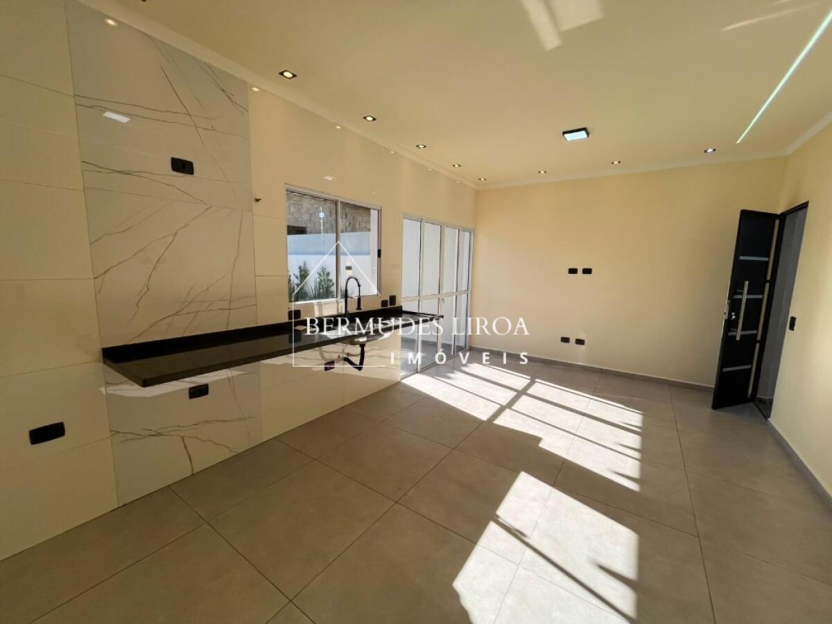 Casa com 2 quartos e 58 m² em Centro, Mongaguá