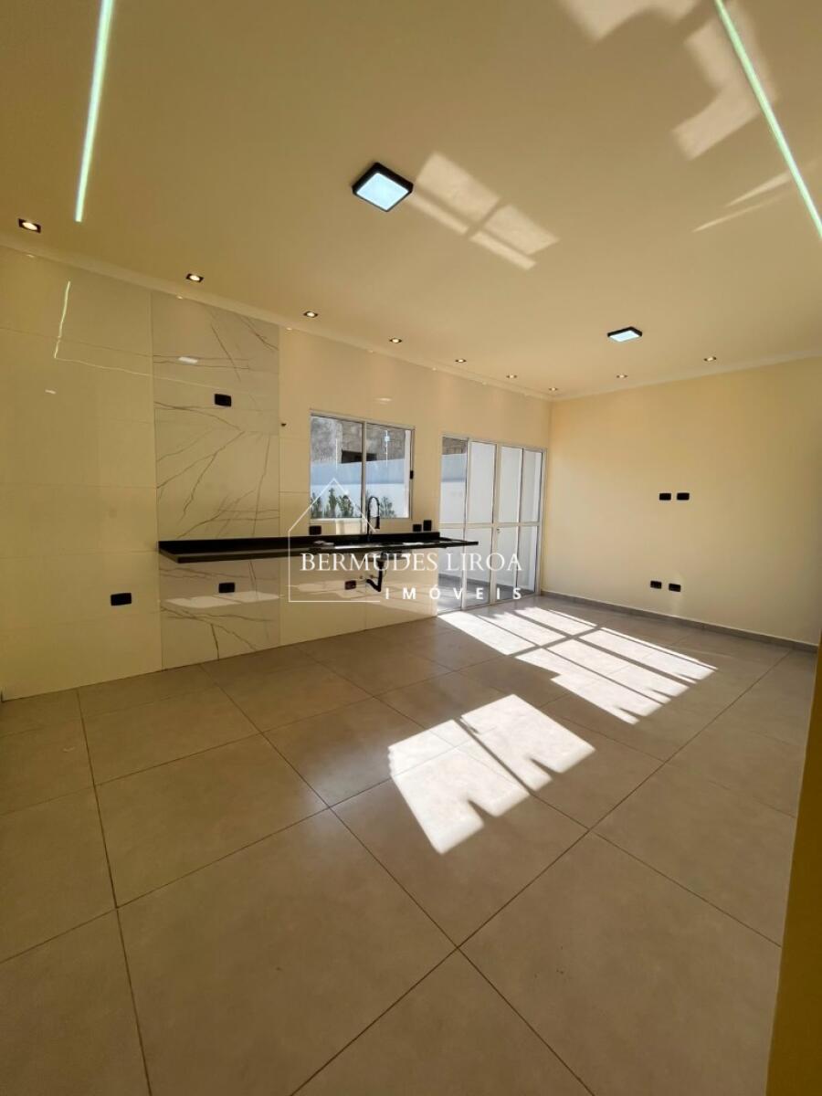 Casa com 2 quartos e 58 m² em Centro, Mongaguá