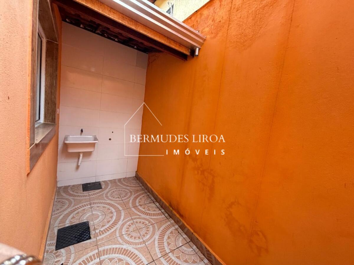 Casa com 2 quartos e 50 m² em Centro, Mongaguá