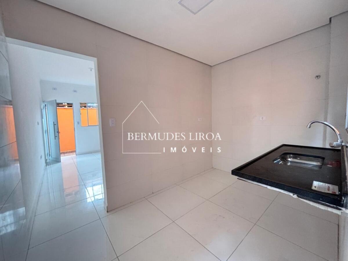 Casa com 2 quartos e 50 m² em Centro, Mongaguá