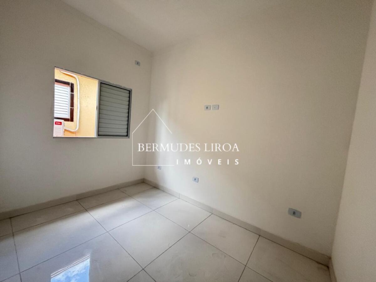 Casa com 2 quartos e 50 m² em Centro, Mongaguá