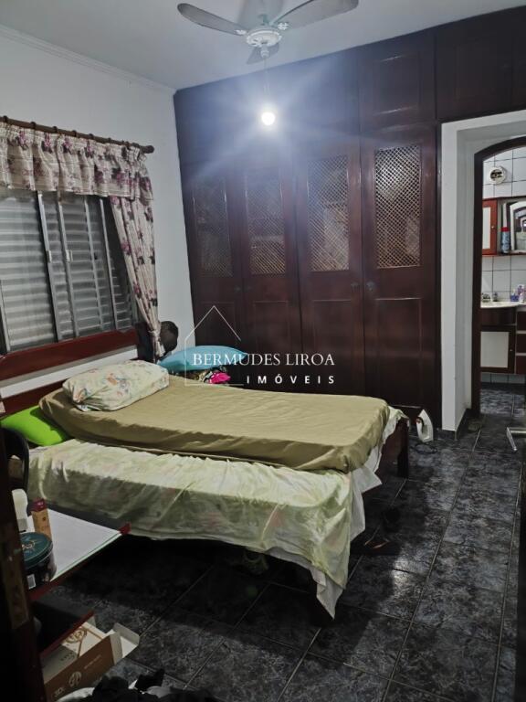 Casa com 2 quartos e 95 m² em Centro, Mongaguá