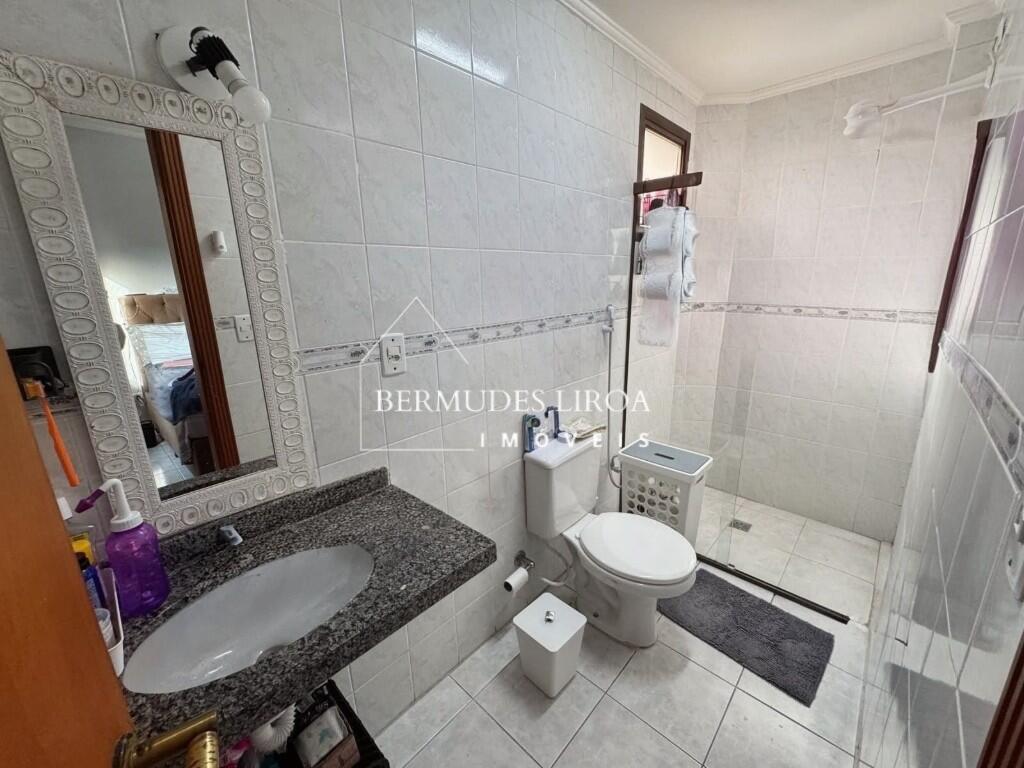 Apartamento com 3 quartos e 90 m² em Centro, Mongaguá