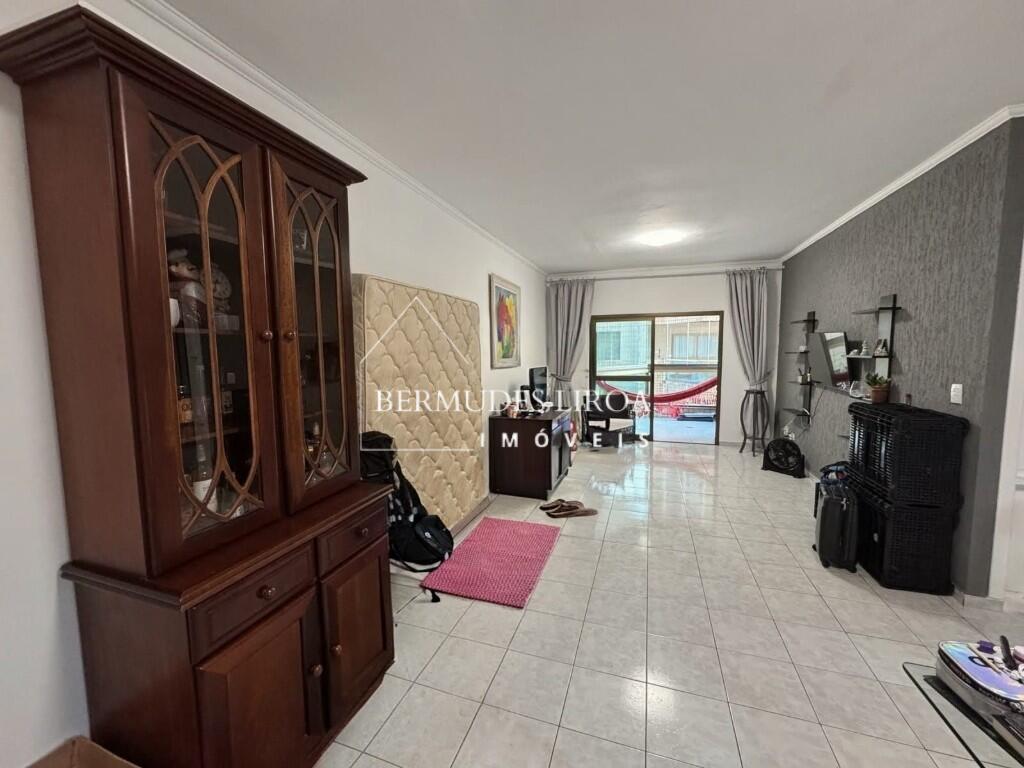 Apartamento com 3 quartos e 90 m² em Centro, Mongaguá