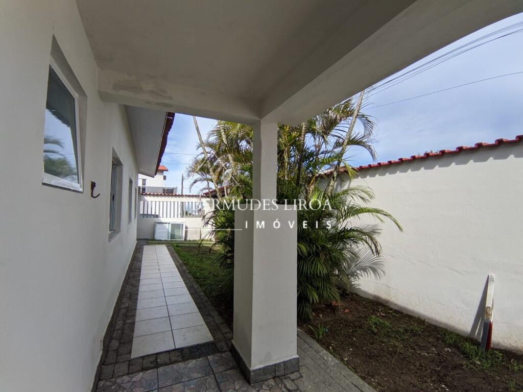 Casa com 3 quartos e 150 m² em Centro, Mongaguá