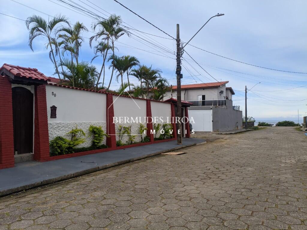 Casa com 3 quartos e 150 m² em Centro, Mongaguá