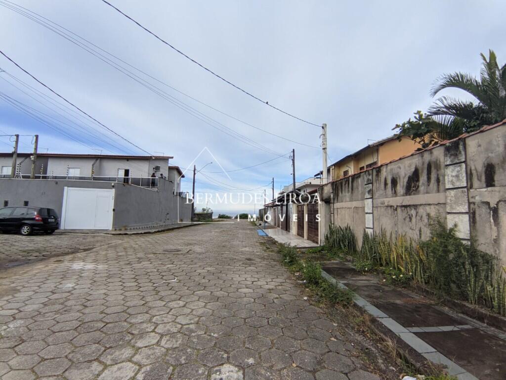 Casa com 3 quartos e 150 m² em Centro, Mongaguá