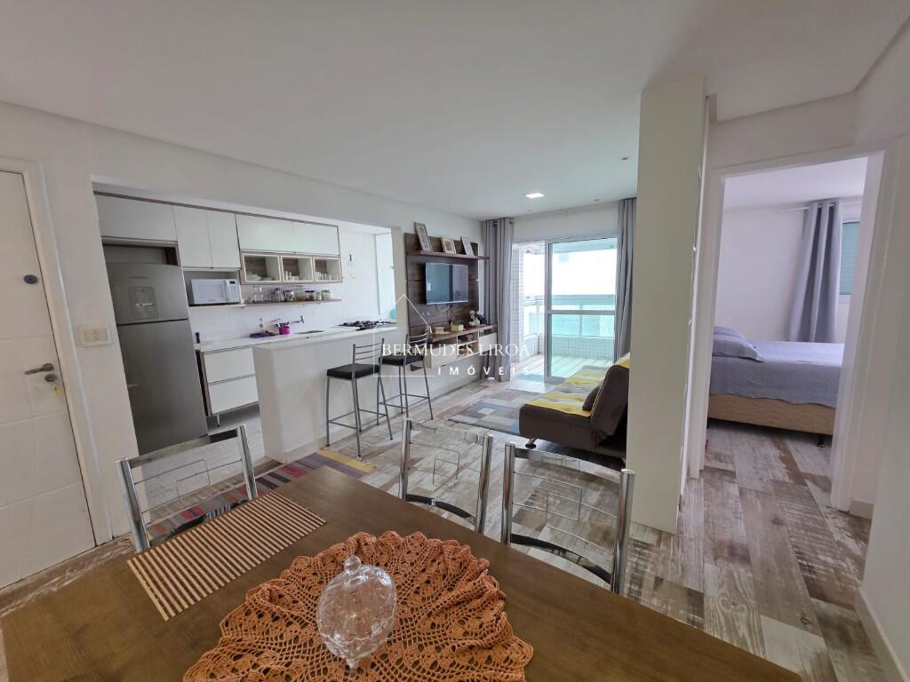 Apartamento com 2 quartos e 70 m² em Centro, Mongaguá