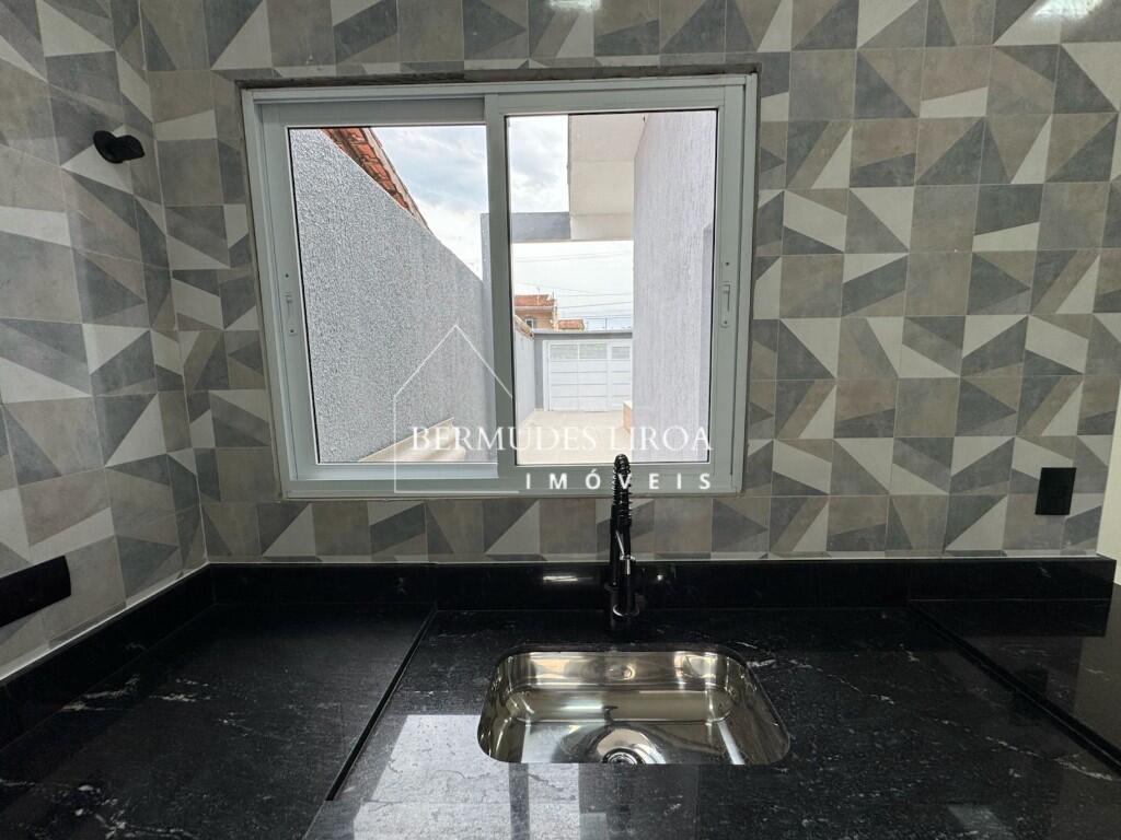 Casa com 2 quartos e 125 m² em Centro, Mongaguá