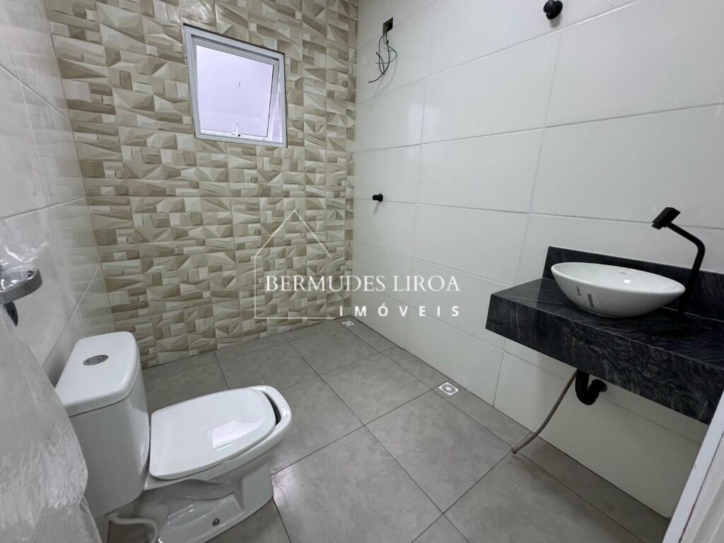 Casa com 2 quartos e 125 m² em Centro, Mongaguá