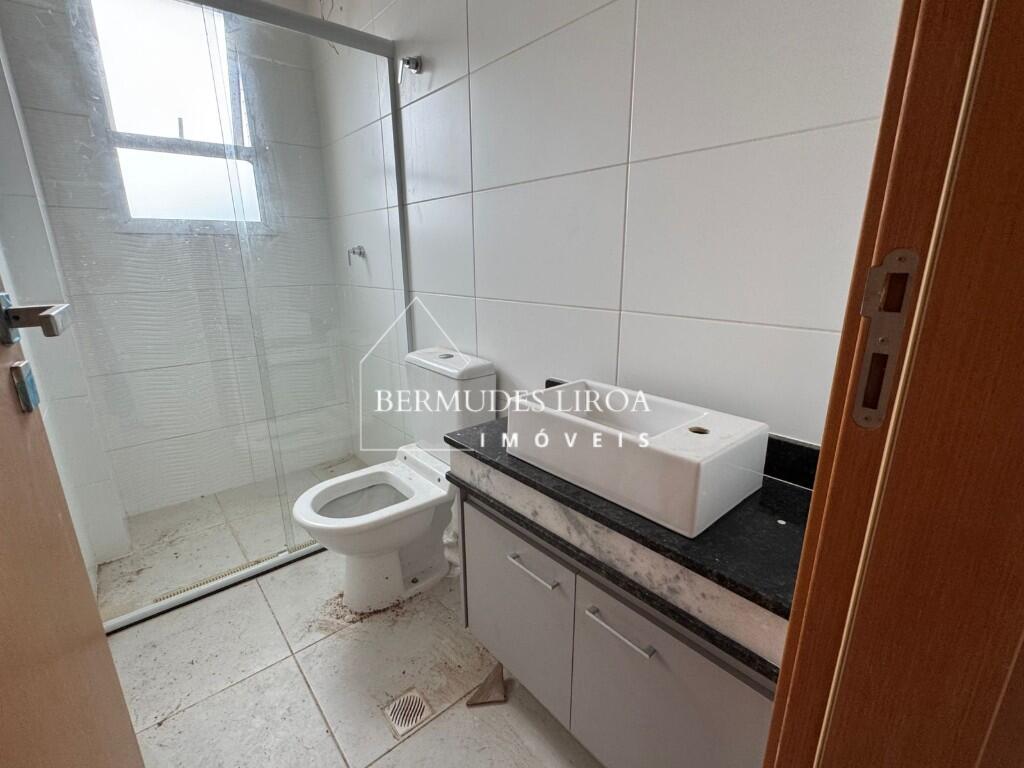 Apartamento com 2 quartos e 77 m² em Centro, Mongaguá