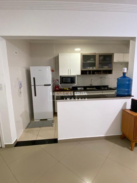 Apartamento com 2 quartos e 70 m² em Centro, Mongaguá