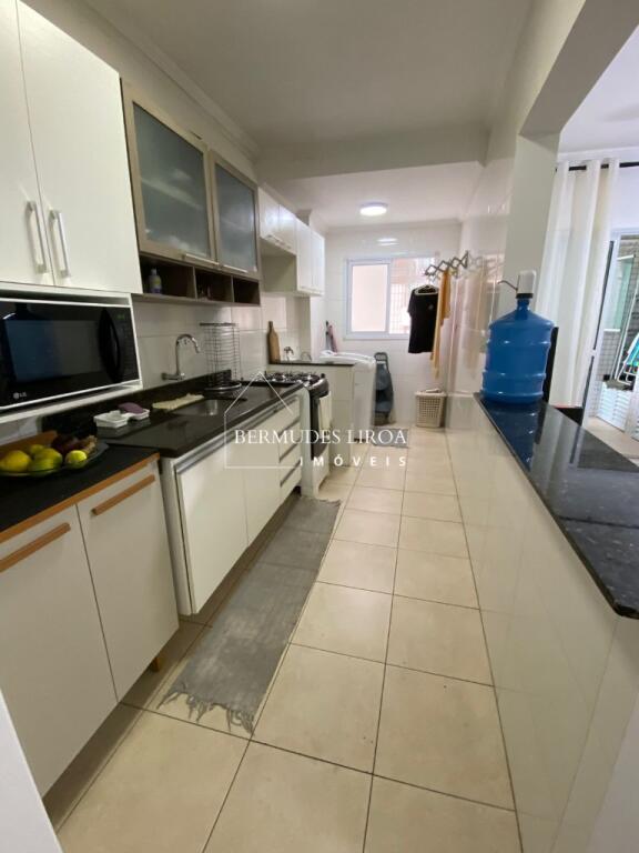 Apartamento com 2 quartos e 70 m² em Centro, Mongaguá