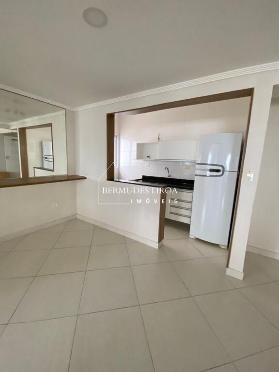 Apartamento com 2 quartos e 70 m² em Centro, Mongaguá
