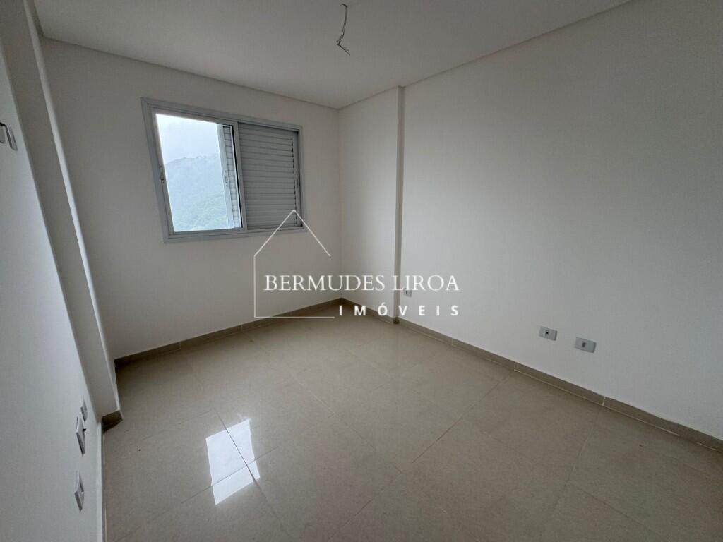 Apartamento com 2 quartos e 82 m² em Centro, Mongaguá