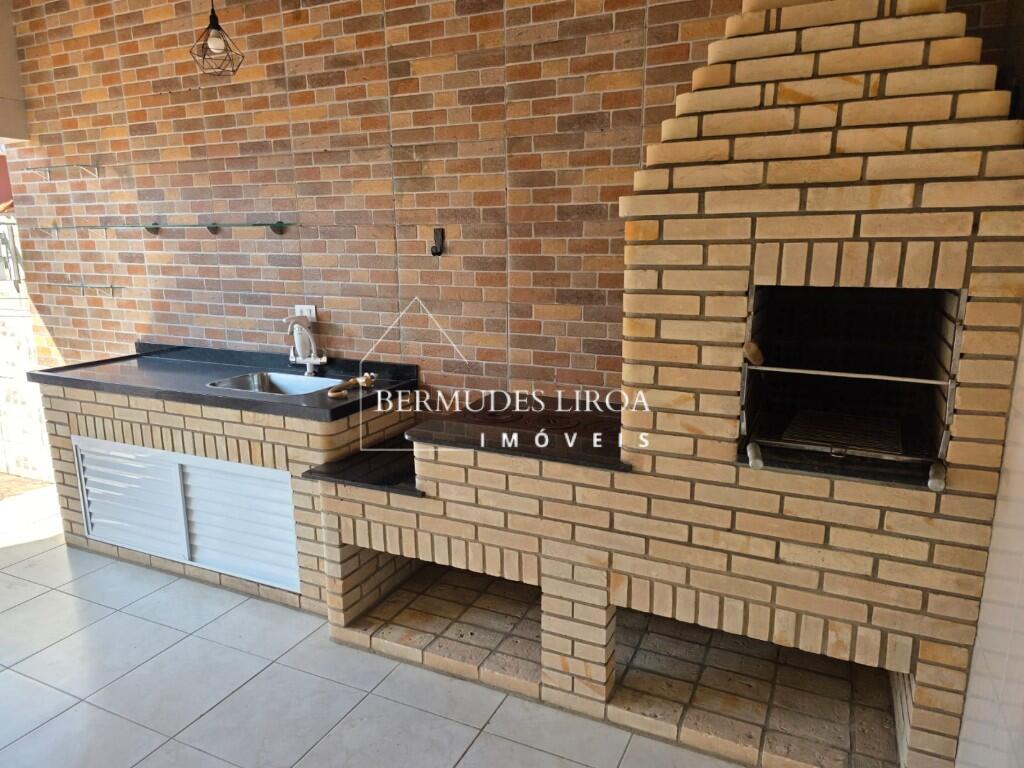 Casa com 2 quartos e 119 m² em Centro, Mongaguá