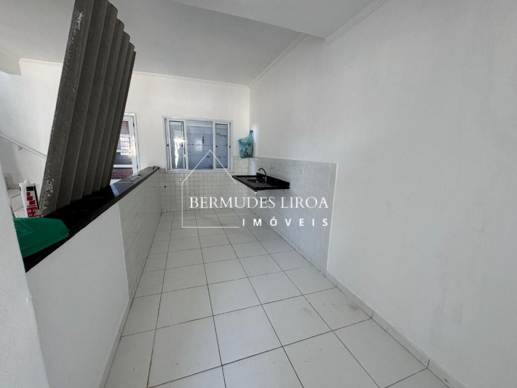 Casa com 2 quartos e 70 m² em Centro, Mongaguá