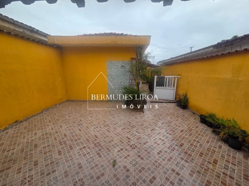 Casa com 1 quarto e 185 m² em Centro, Mongaguá