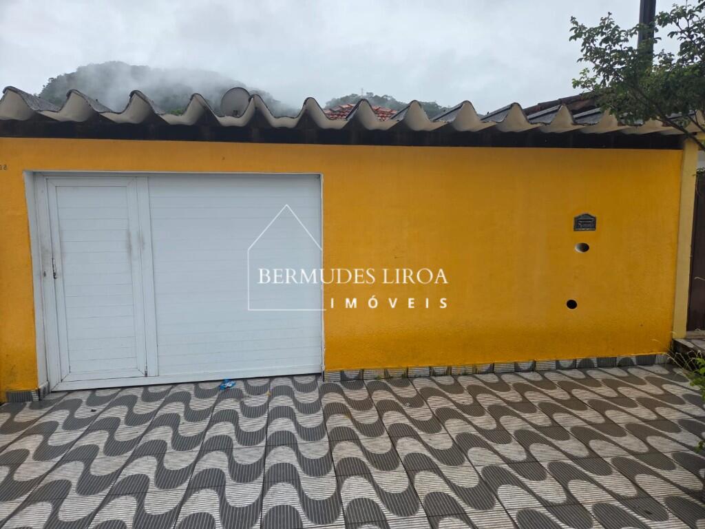 Casa com 1 quarto e 185 m² em Centro, Mongaguá