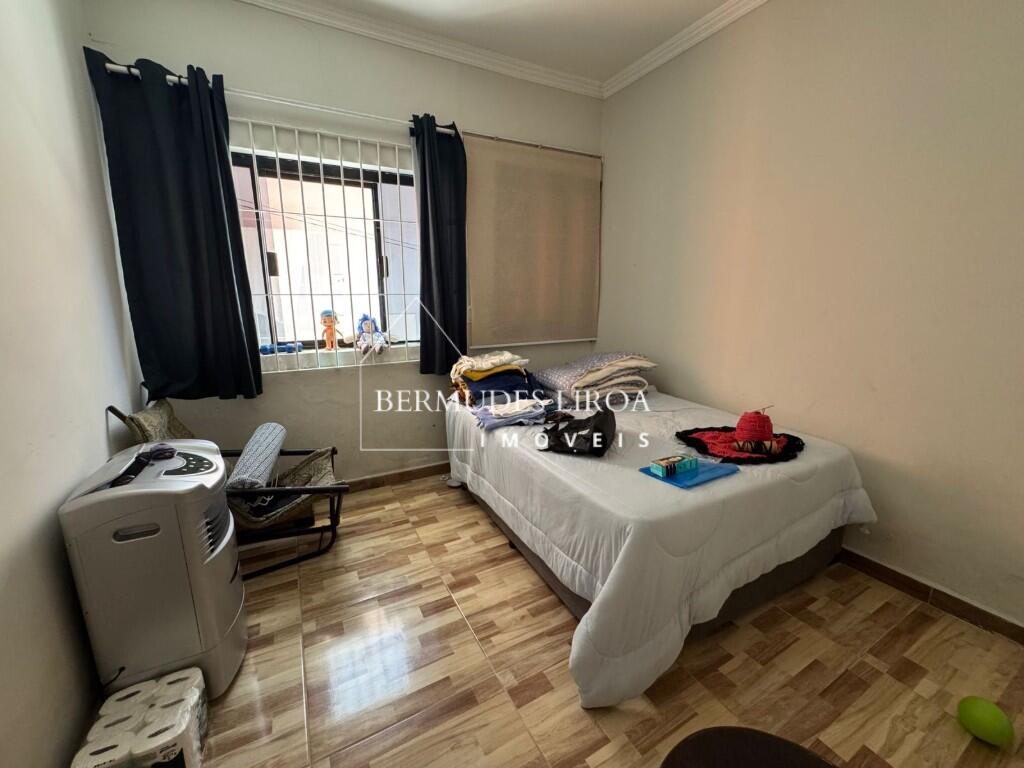 Casa com 3 quartos e 136 m² em Centro, Mongaguá