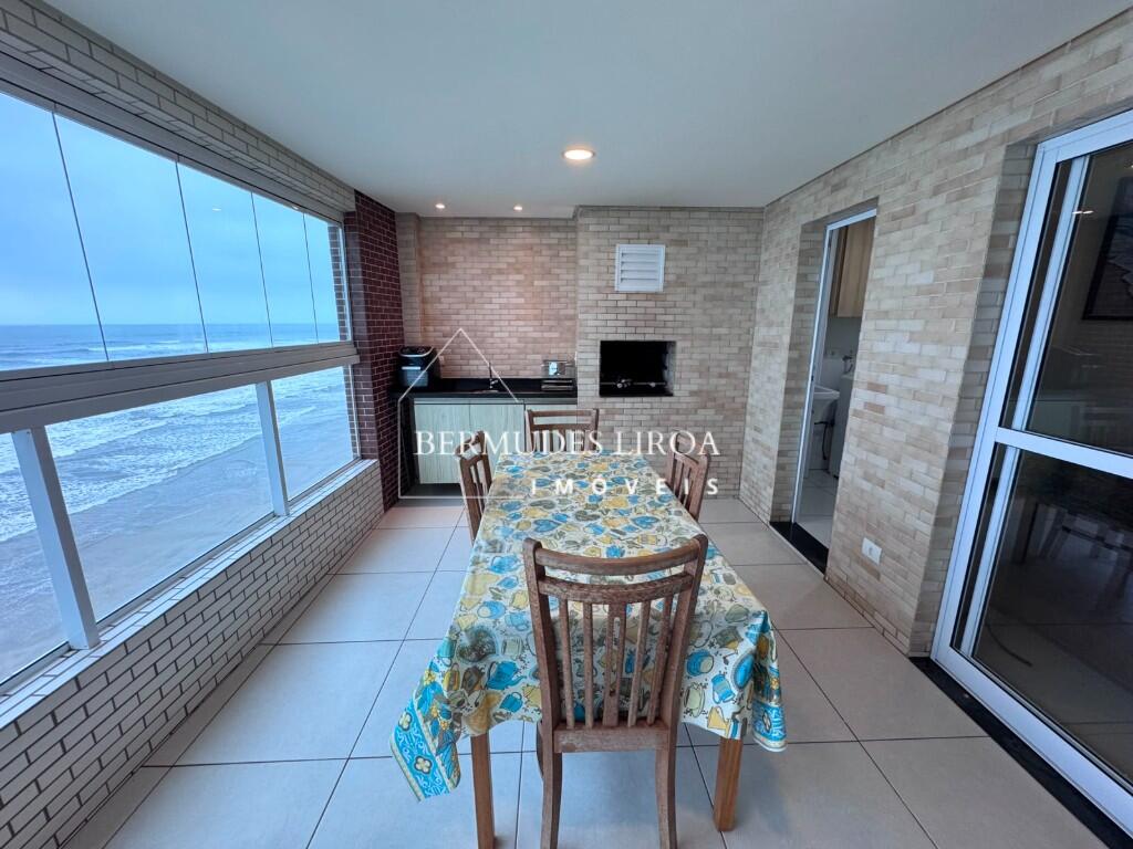 Apartamento com 3 quartos e 101 m² em Centro, Mongaguá
