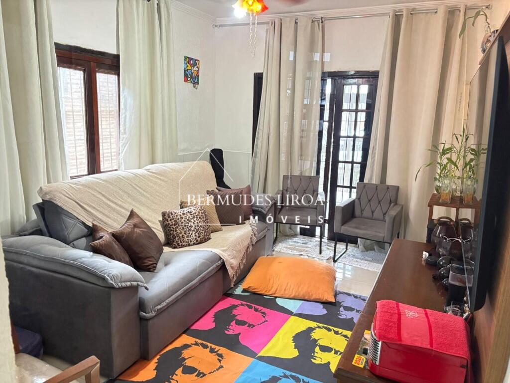Casa com 2 quartos e 79 m² em Centro, Mongaguá