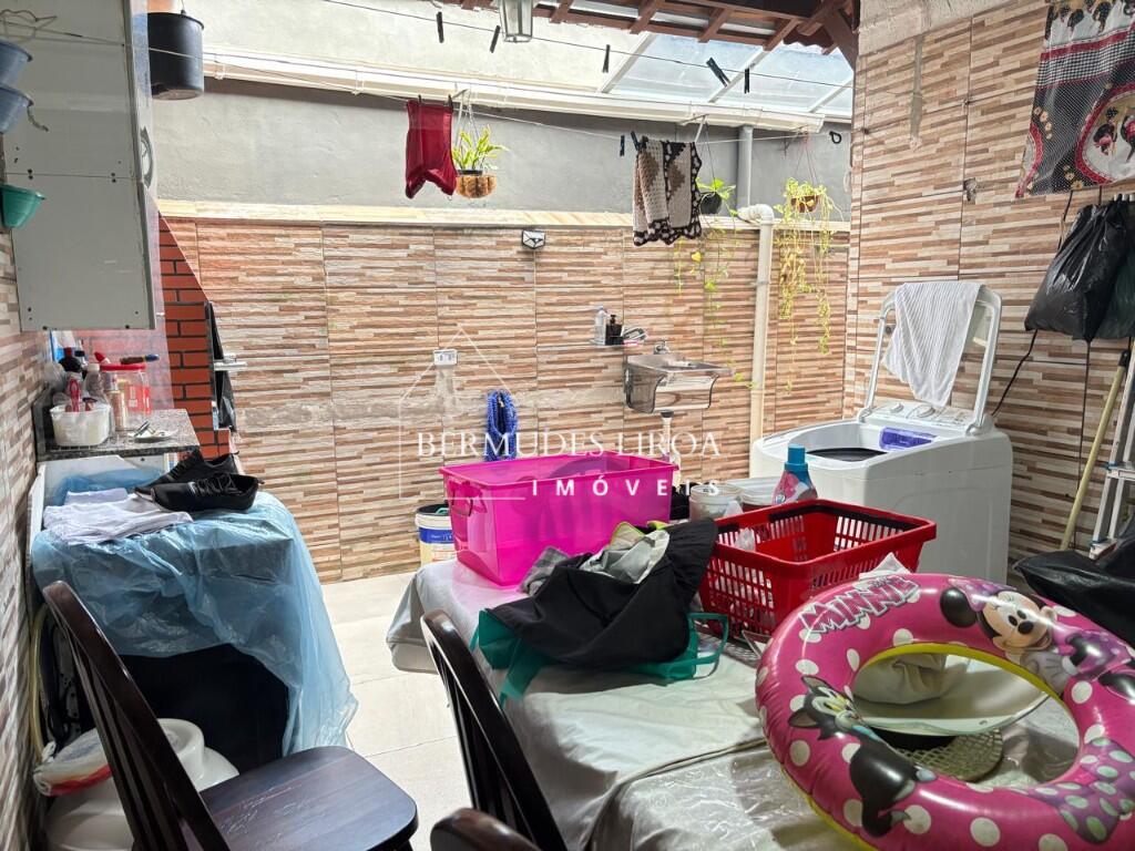 Casa com 2 quartos e 79 m² em Centro, Mongaguá