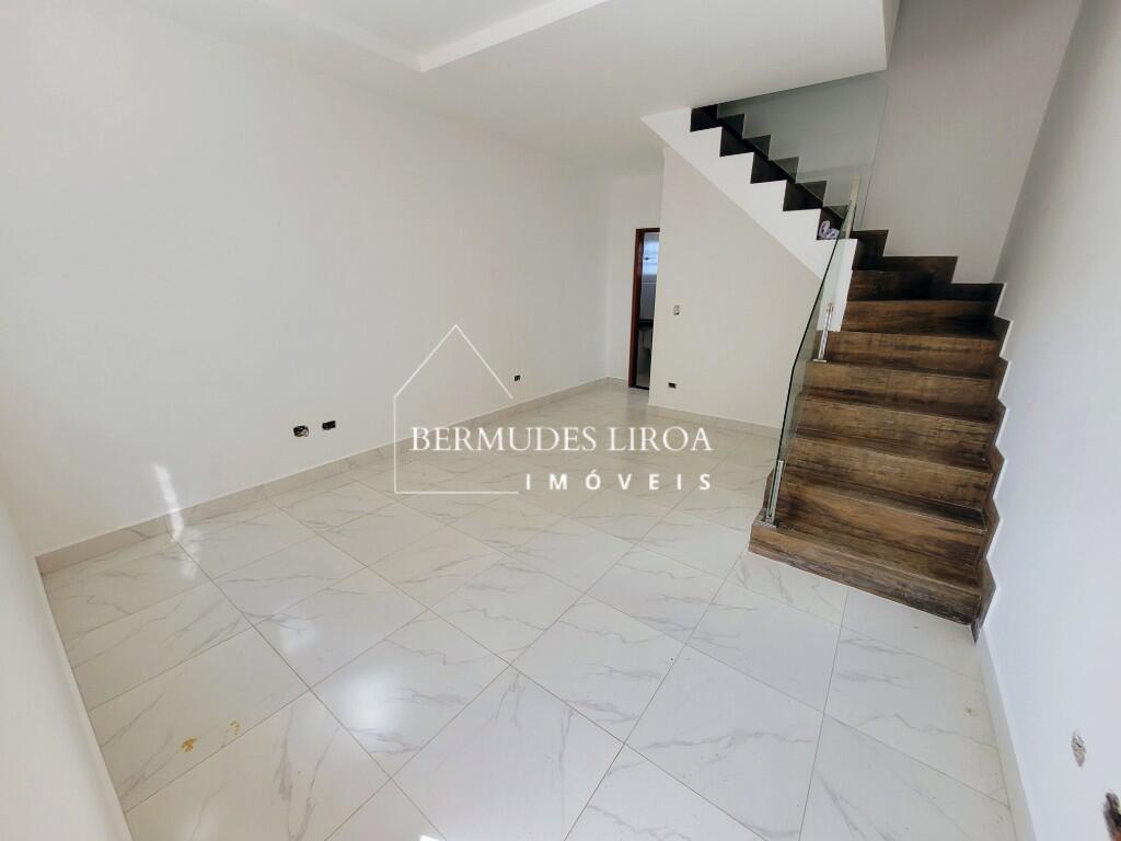 Casa com 2 quartos e 80 m² em Centro, Mongaguá