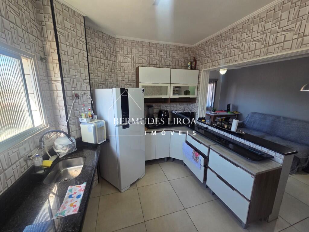 Apartamento com 2 quartos e 60 m² em Centro, Mongaguá