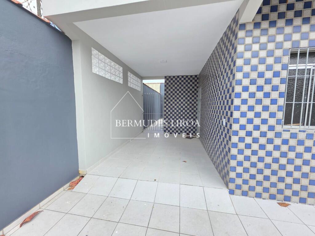 Casa com 3 quartos e 180 m² em Centro, Mongaguá