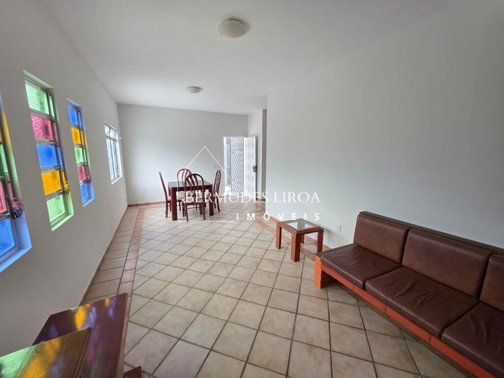 Casa com 3 quartos e 180 m² em Centro, Mongaguá