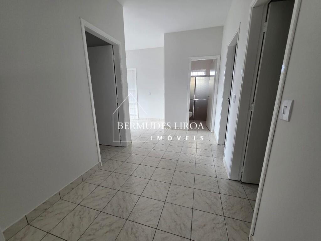 Casa com 3 quartos e 180 m² em Centro, Mongaguá
