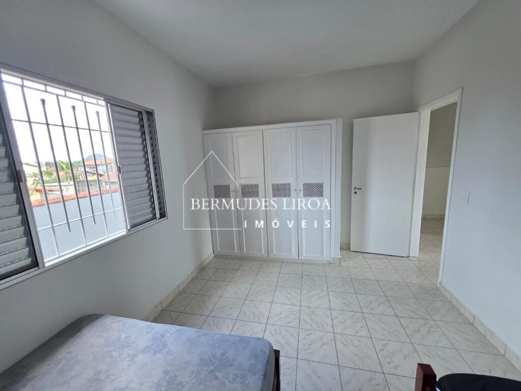 Casa com 3 quartos e 180 m² em Centro, Mongaguá