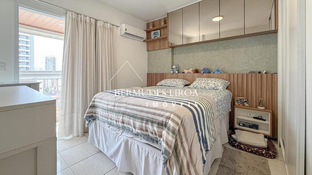 Apartamento com 2 quartos e 122 m² em Centro, Mongaguá