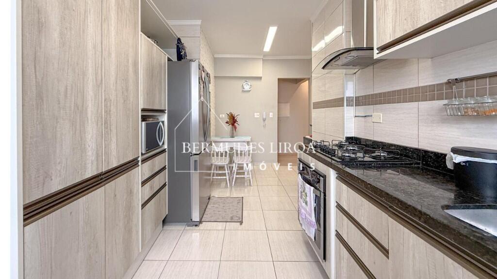 Apartamento com 2 quartos e 122 m² em Centro, Mongaguá