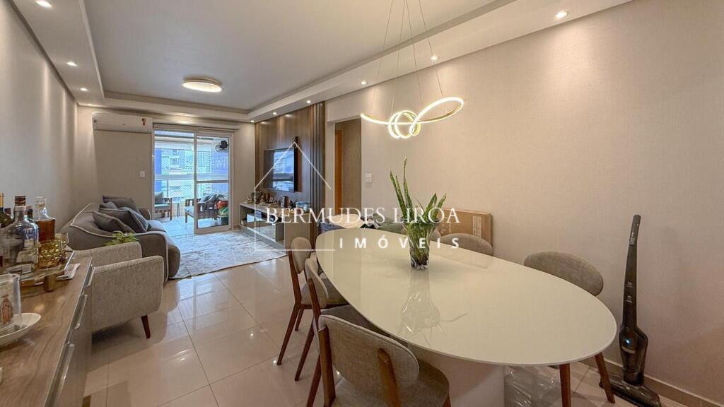Apartamento com 2 quartos e 122 m² em Centro, Mongaguá