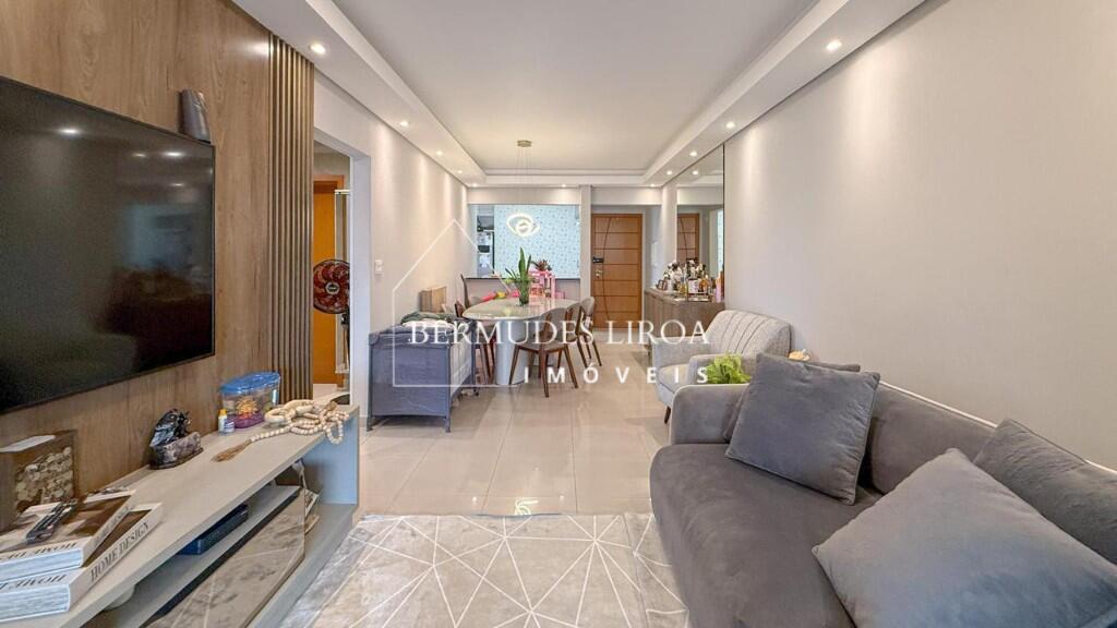 Apartamento com 2 quartos e 122 m² em Centro, Mongaguá
