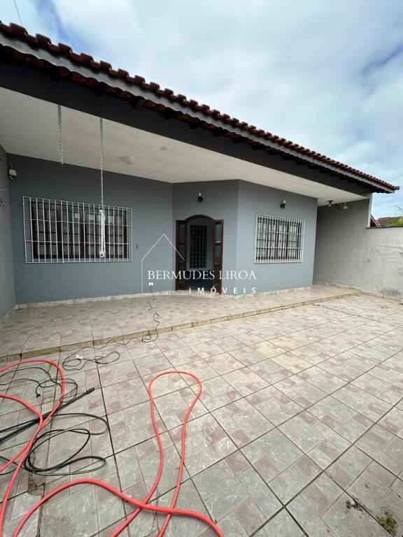 Casa com 3 quartos e 151 m² em Centro, Mongaguá