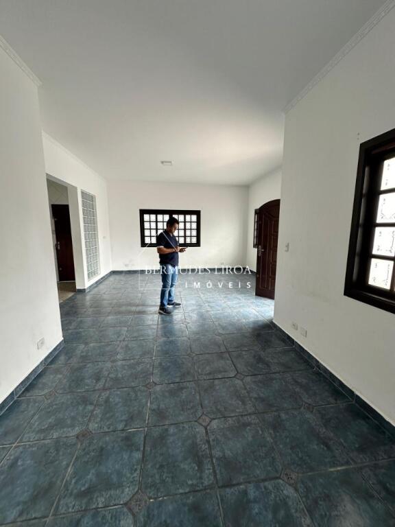 Casa com 3 quartos e 151 m² em Centro, Mongaguá
