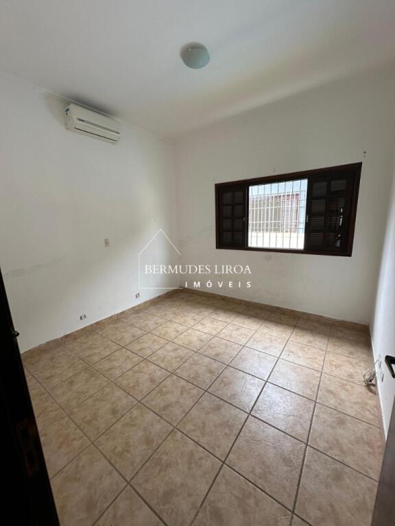 Casa com 3 quartos e 151 m² em Centro, Mongaguá