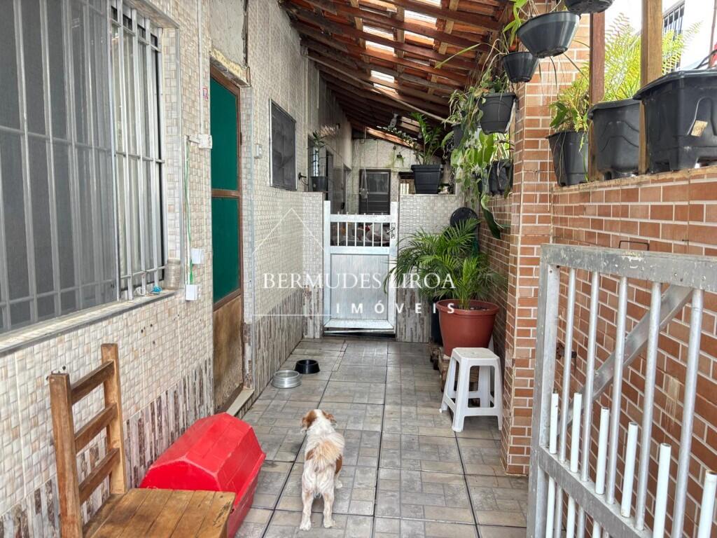 Casa com 1 quarto e 35 m² em Centro, Mongaguá