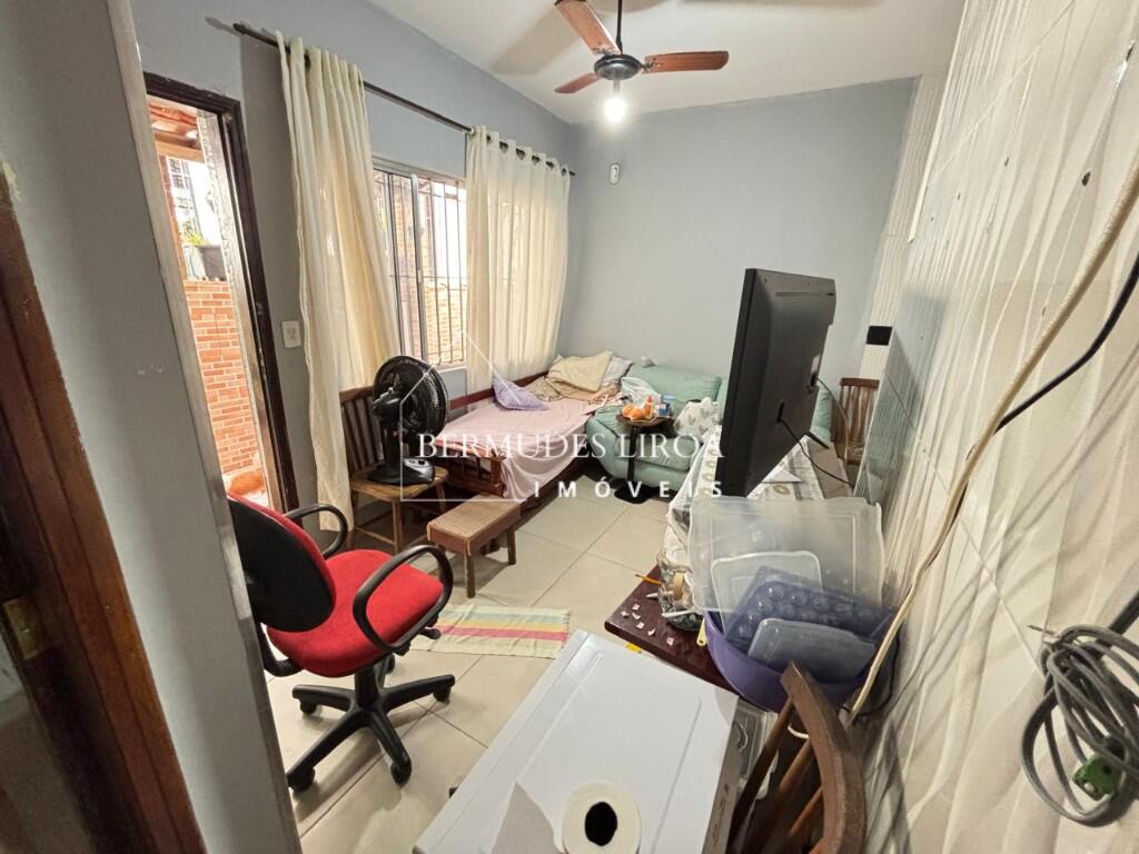 Casa com 1 quarto e 35 m² em Centro, Mongaguá