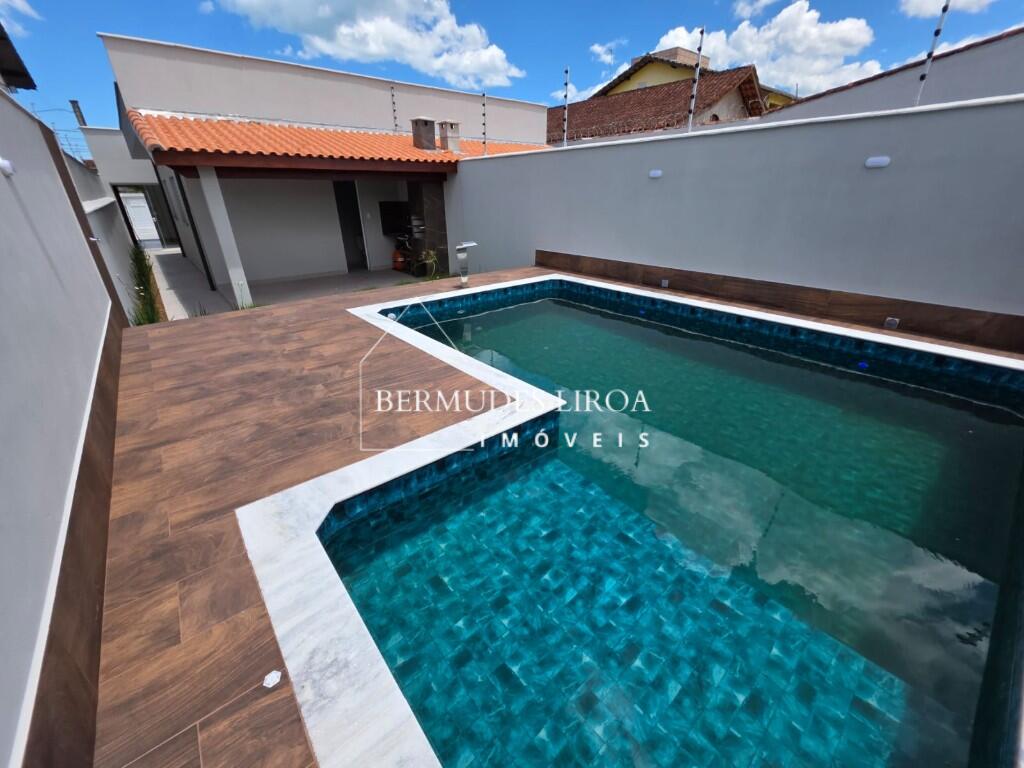 Casa com 2 quartos e 90 m² em Centro, Mongaguá