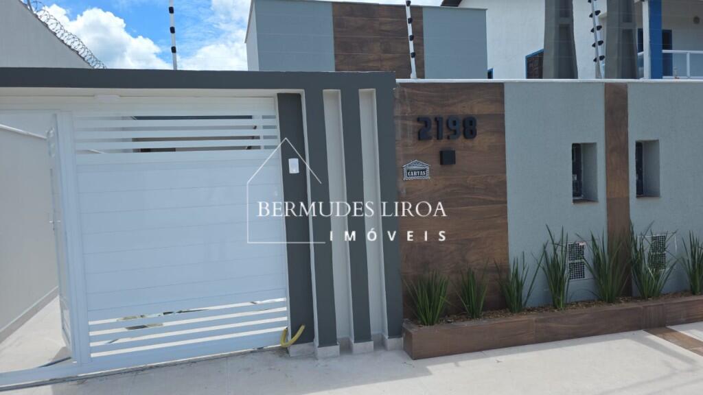 Casa com 2 quartos e 90 m² em Centro, Mongaguá