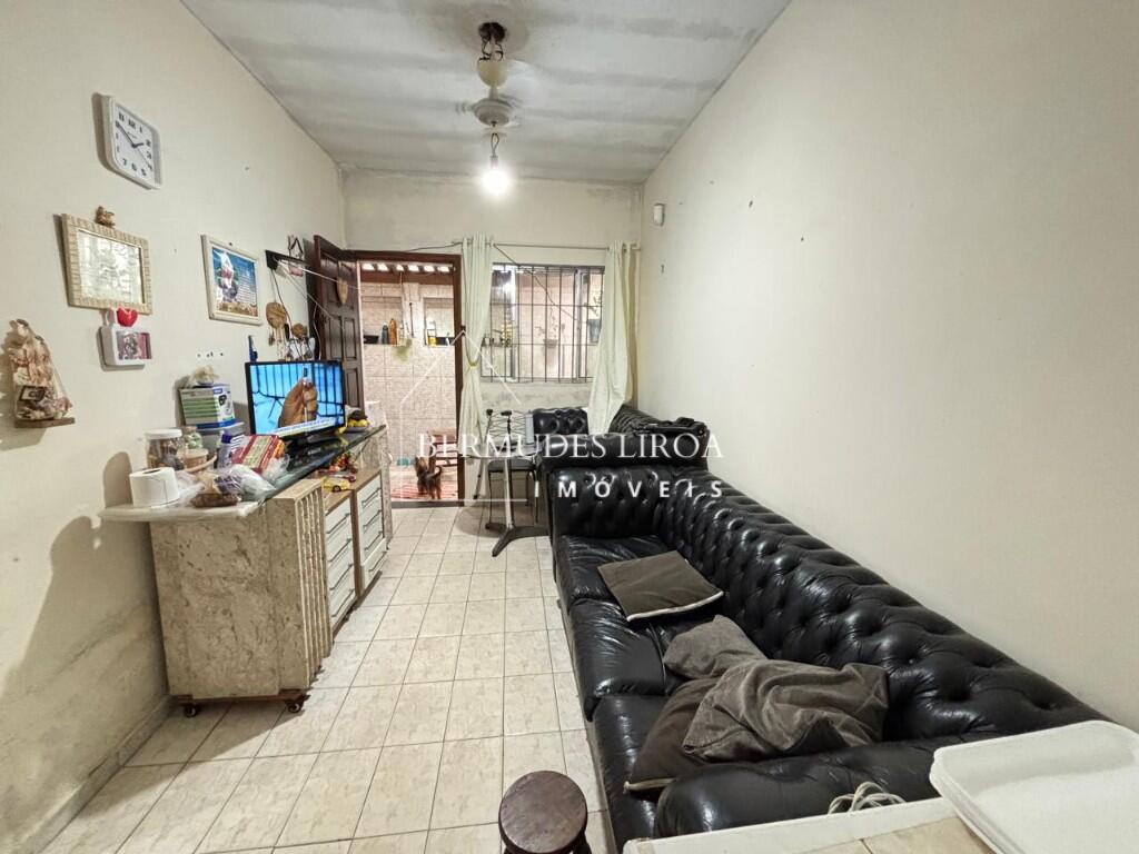 Casa com 3 quartos e 70 m² em Centro, Mongaguá