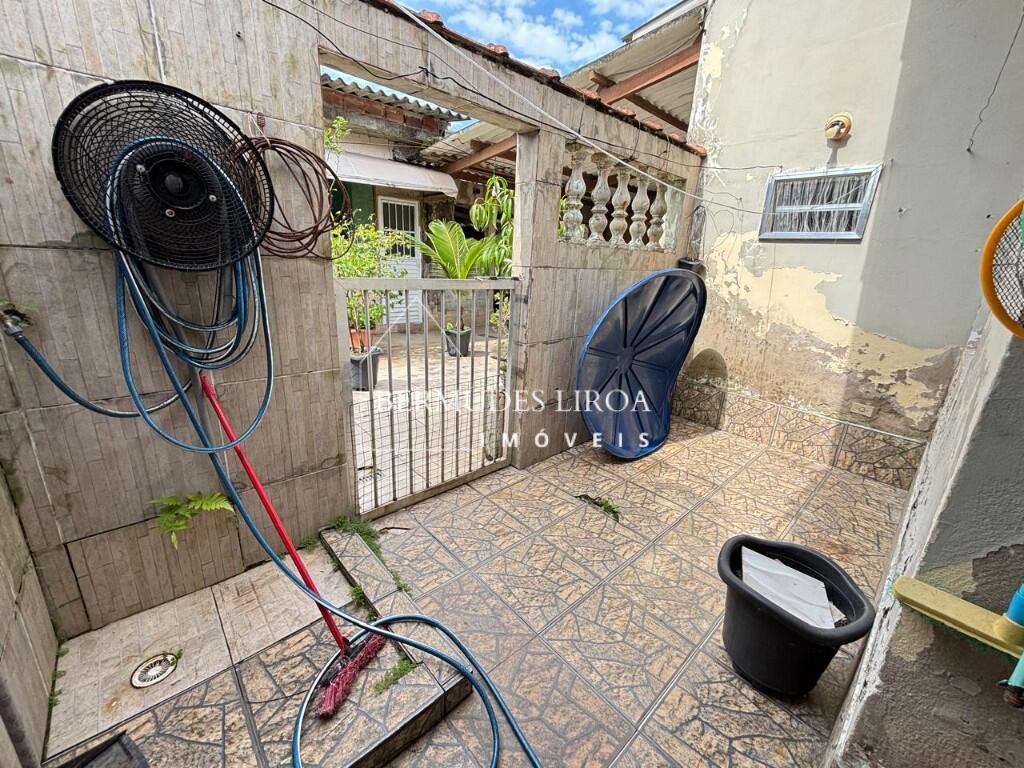 Casa com 3 quartos e 70 m² em Centro, Mongaguá